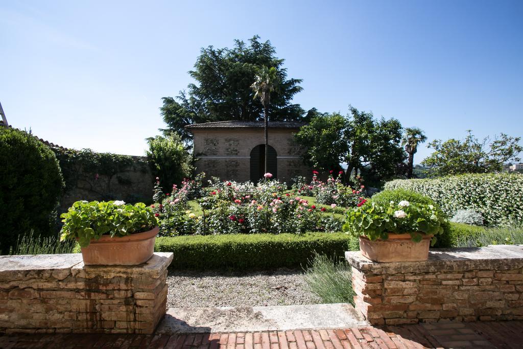 Villa La Strega Siena Szoba fotó